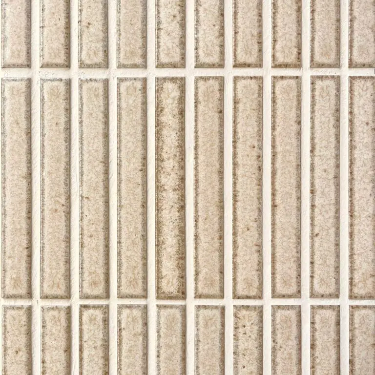 krämfärgad avlång japansk mosaik i keramik