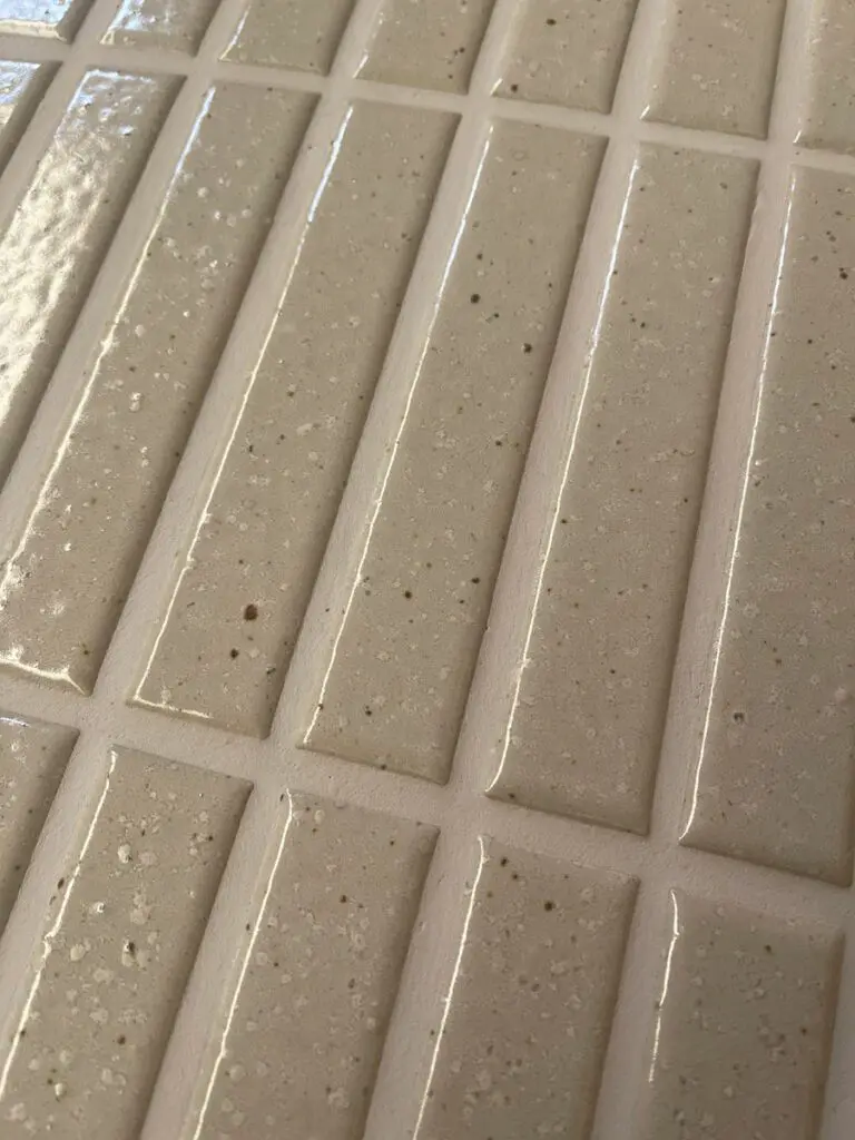 vit avlång japansk mosaik i keramik
