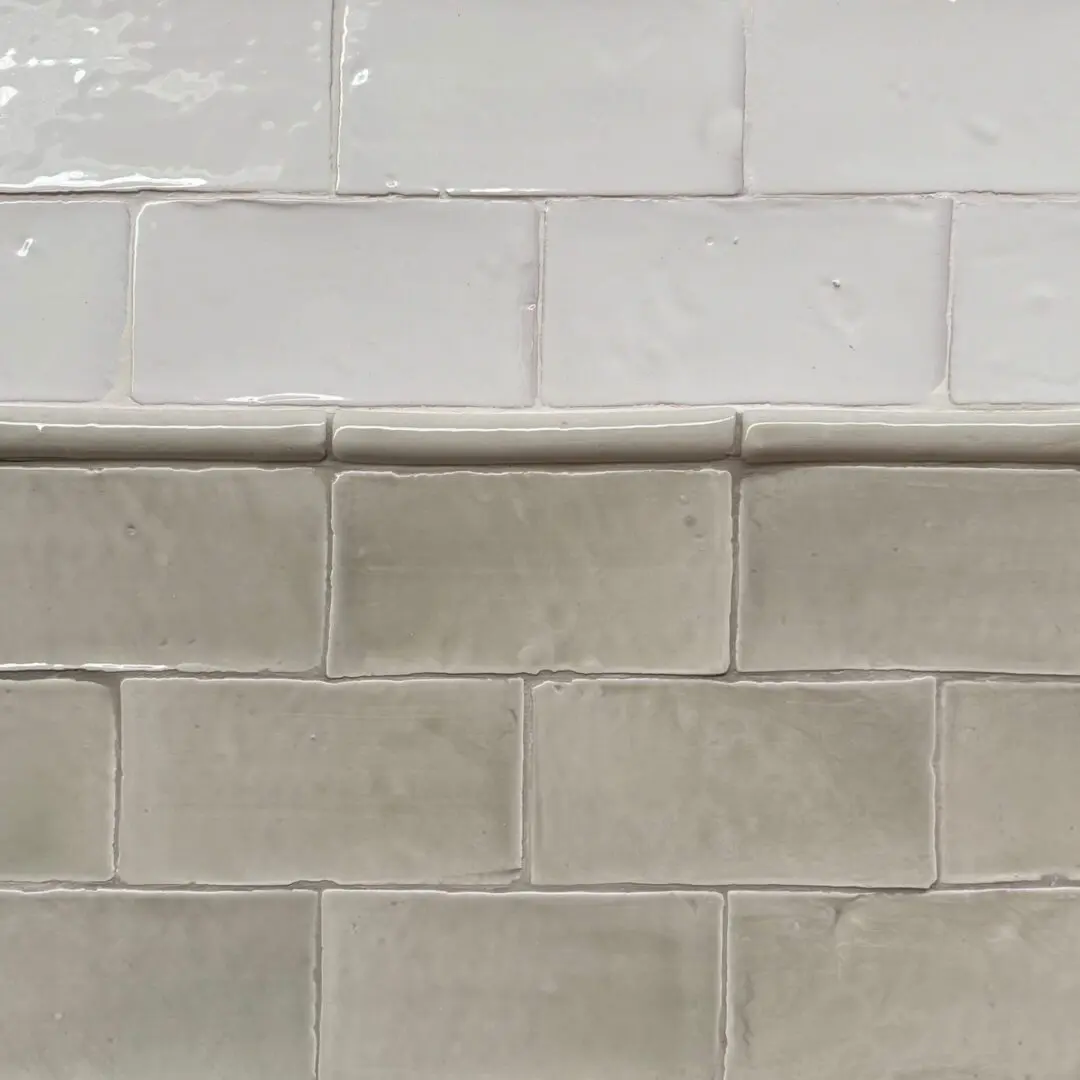 kakel-heritage-brostlist-salvia-alabaster-10x20-stiltje-scaled.jpg