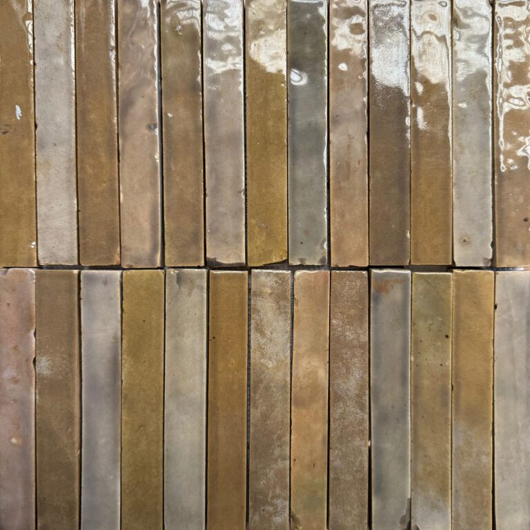 avlångt marockanskt zellige-kakel i brunt, beige och lila