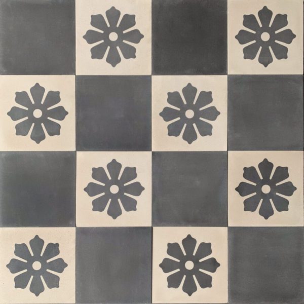 mönstrat cementgolv i kräm och svart