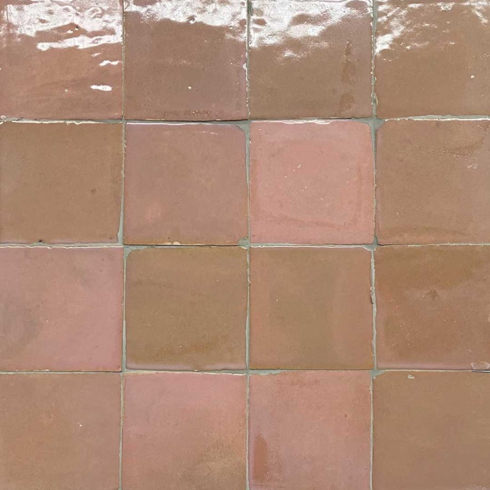 zellige i en blandning av rosa och beige